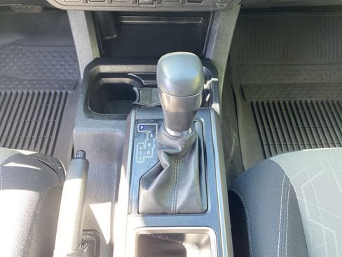 Used 2023 Toyota Tacoma TRD Off-Road AWD/4WD image 26