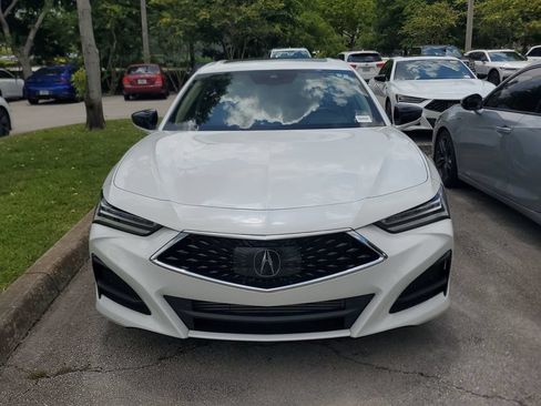 Used 2023 Acura TLX FWD image 2