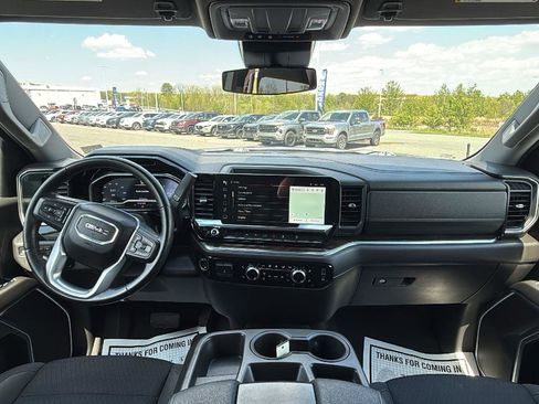 Used 2023 GMC Sierra 1500 Elevation w/ X31 Off-Road Package AWD/4WD image 24