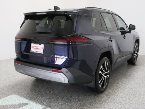 Used 2026 Toyota RAV4 Limited AWD/4WD image 7
