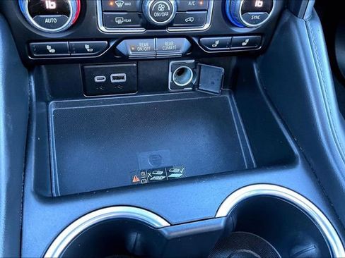 Used 2022 Chevrolet Tahoe LT w/ LT Signature Plus Package image 15