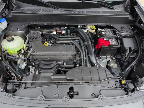 New 2025 Ford Maverick XL w/ Equipment Group 102A image 30