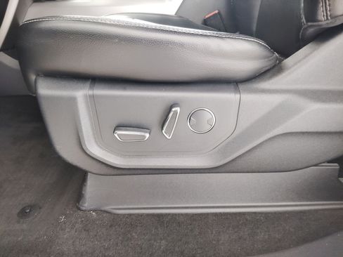 Used 2017 Ford F250 Lariat w/ Lariat Value Package image 14