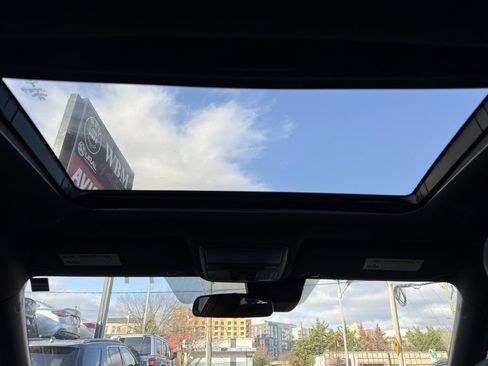 Used 2019 Honda Accord Sport image 29