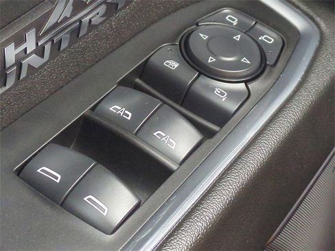 Used 2025 Chevrolet Silverado 1500 High Country w/ Midnight Edition image 24