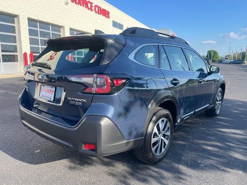 Used 2024 Subaru Outback AWD/4WD image 3