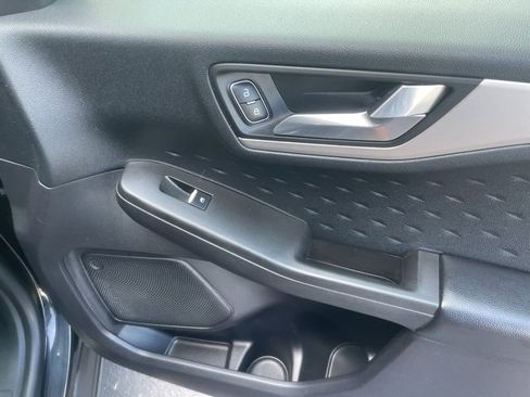 Used 2020 Ford Escape SEL image 41