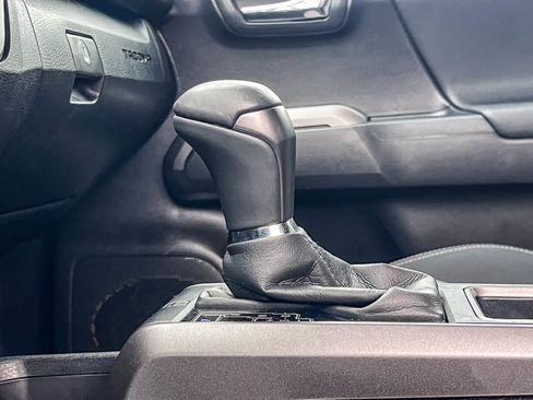 Used 2023 Toyota Tacoma TRD Off-Road w/ Black Out Package (TMS) image 21