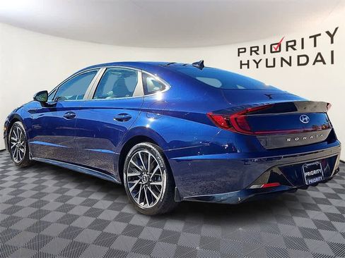 Used 2022 Hyundai Sonata Limited w/ Winter Weather Package image 6