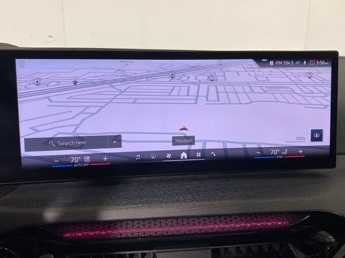 Certified 2025 BMW 430i w/ Premium Package image 24