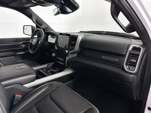 Used 2023 RAM 1500 Laramie AWD/4WD image 30