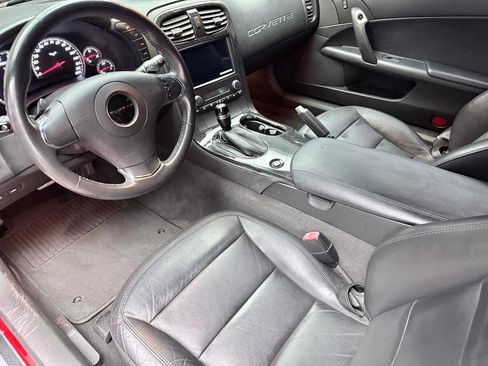 Used 2012 Chevrolet Corvette Grand Sport RWD image 9