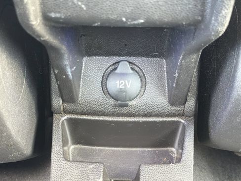 Certified 2018 Ford Fiesta SE FWD image 19