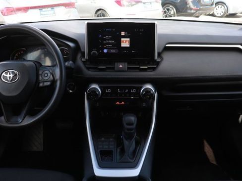 Used 2025 Toyota RAV4 XLE image 15