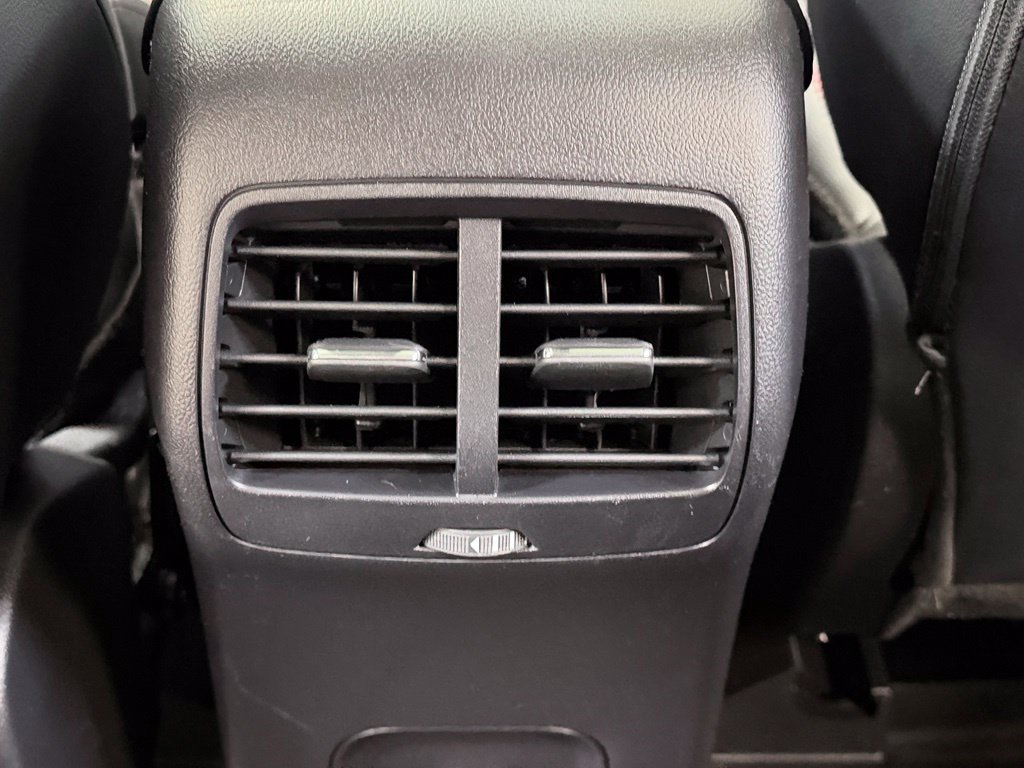Used 2022 Ford Escape SEL w/ SEL Stealth AWD Package image 24