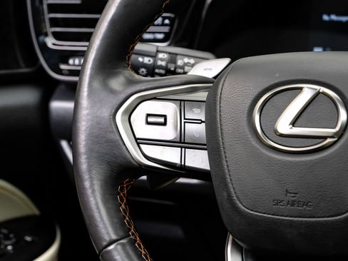 Used 2024 Lexus NX 250 FWD image 21