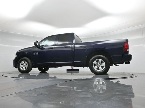 Used 2018 RAM 1500 Express image 52
