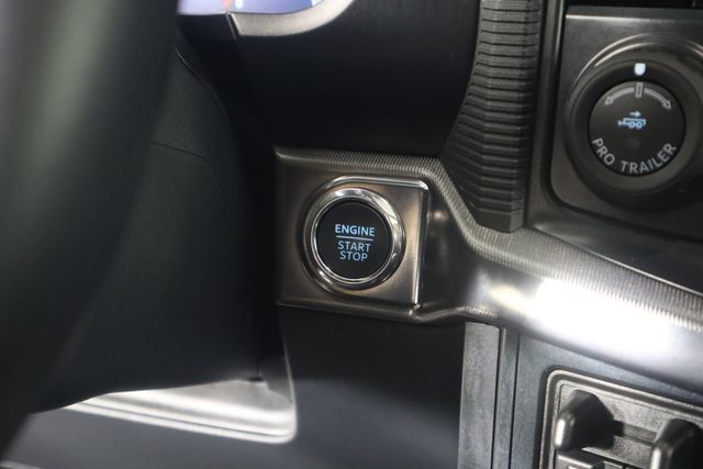 Used 2024 Ford F150 Raptor AWD/4WD image 50