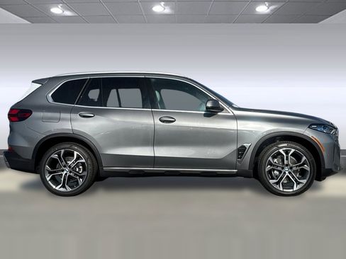 New 2026 BMW X5 xDrive40i image 7