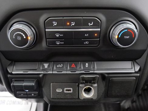 Used 2022 Chevrolet Silverado 2500 W/T w/ Gooseneck/5TH Wheel Package AWD/4WD image 28