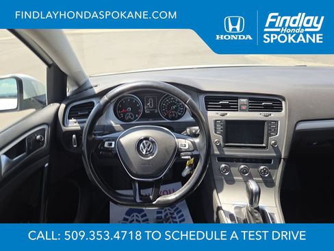 Used 2016 Volkswagen Golf S FWD image 15