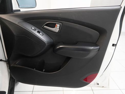 Used 2013 Hyundai Tucson GLS FWD image 30