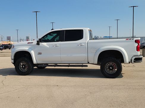 Used 2020 Chevrolet Silverado 1500 RST AWD/4WD image 2