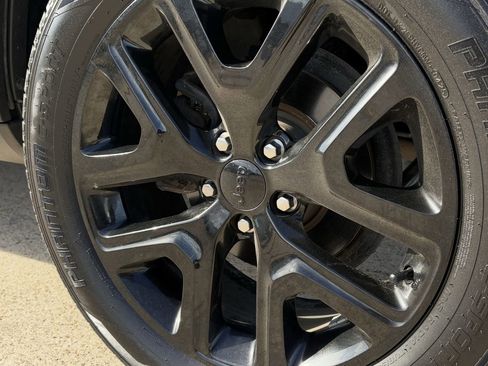 Used 2017 Jeep Renegade Altitude image 11