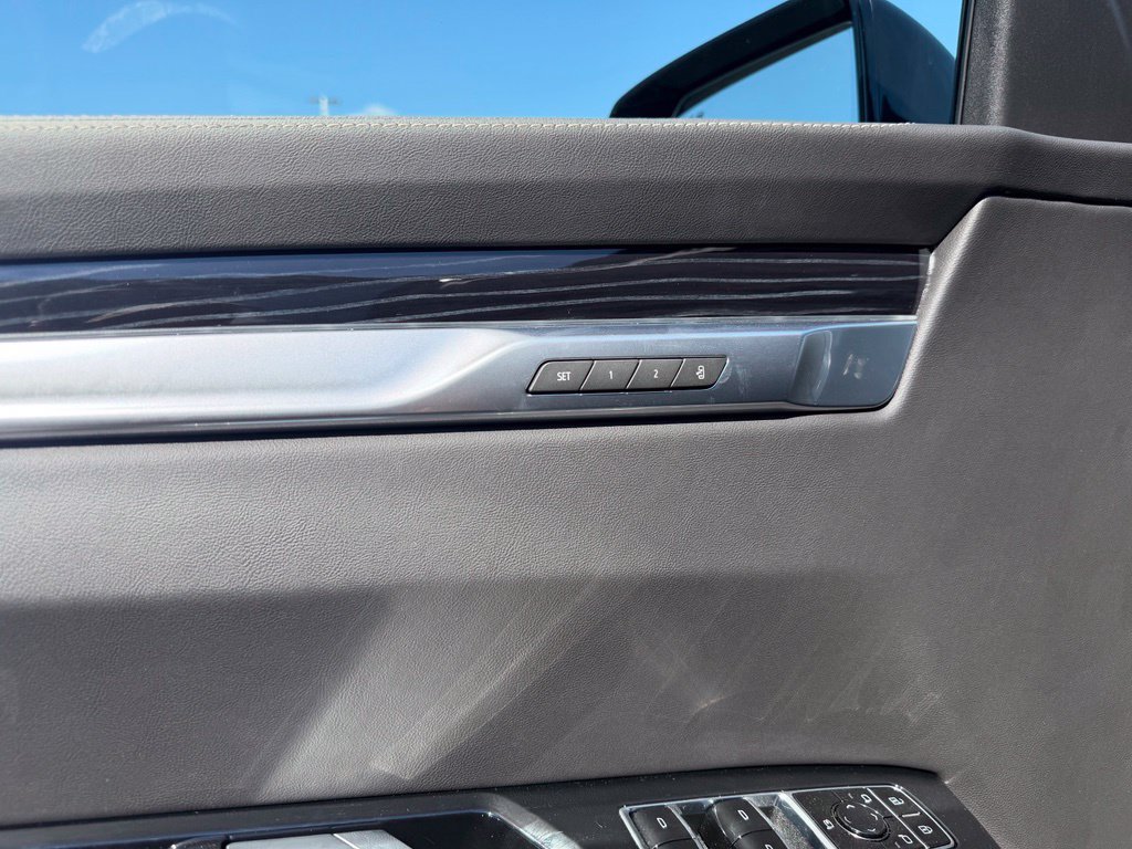 Used 2026 Cadillac Escalade Sport w/ LPO, ONYX Package AWD/4WD image 14
