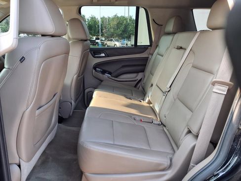 Used 2015 Chevrolet Tahoe LT RWD image 11