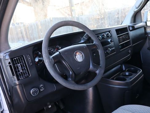 Used 2011 Chevrolet Express 3500 Work Van image 21