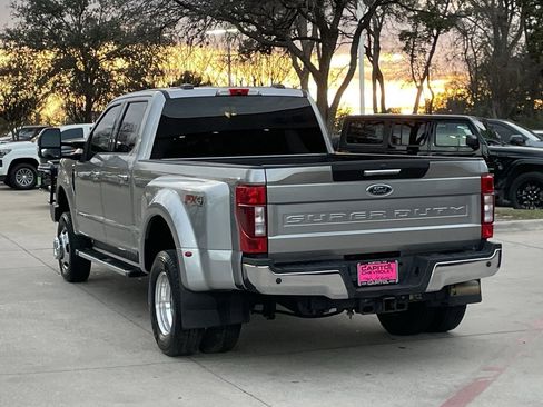 Used 2020 Ford F350 XLT w/ XLT Premium Package image 4