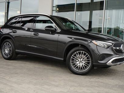 New 2026 Mercedes-Benz GLC 300