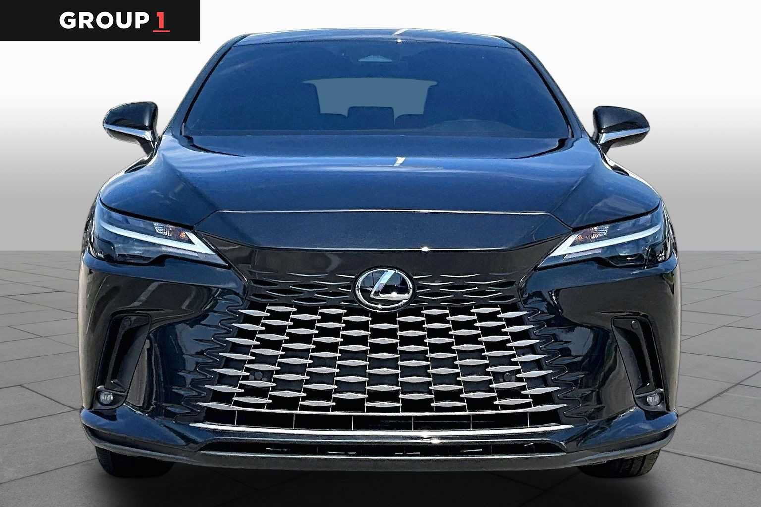 Used 2025 Lexus RX 350 FWD w/ Technology Package image 4