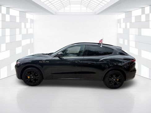 Used 2022 Maserati Levante GT AWD/4WD image 4