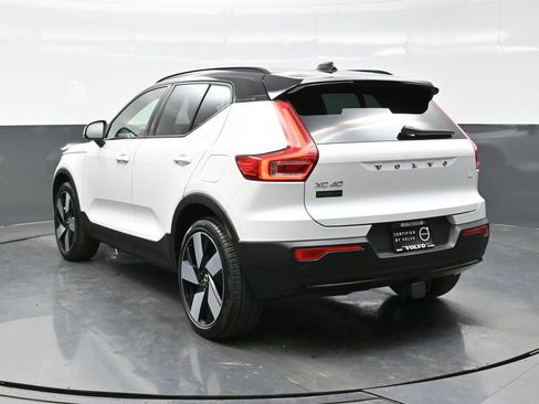 Used 2024 Volvo XC40 Recharge Ultimate w/ Protection Package Premier image 5