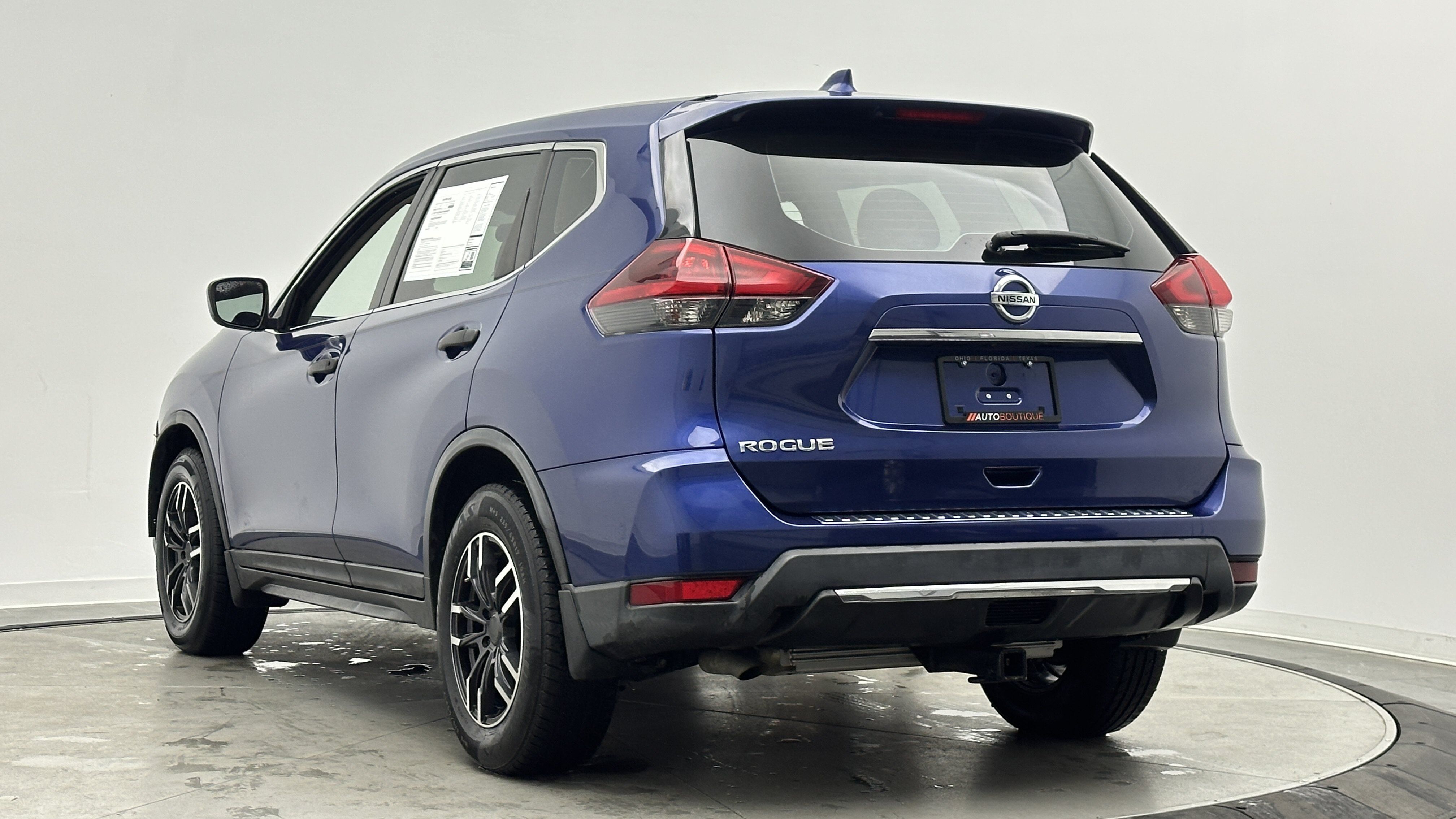 Used 2020 Nissan Rogue S FWD image 5