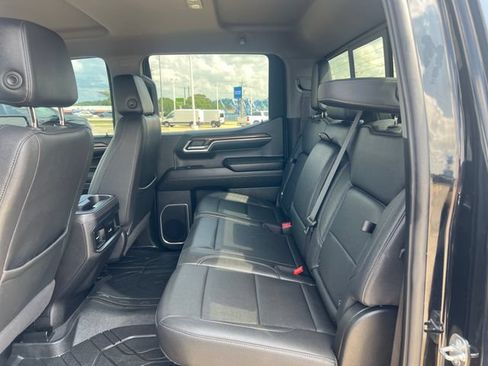 Used 2024 Chevrolet Silverado 1500 RST w/ Convenience Package II AWD/4WD image 12