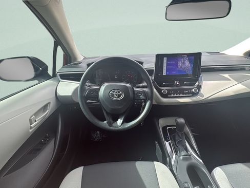 Used 2024 Toyota Corolla LE FWD image 12