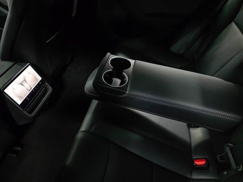 Used 2025 Tesla Model 3 Long Range image 18