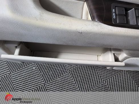 Used 2007 Lexus LS 460 image 10