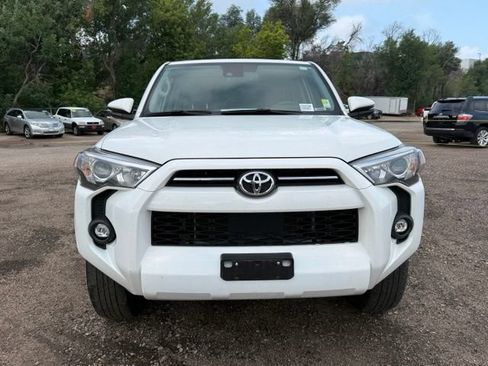 Used 2023 Toyota 4Runner SR5 Premium w/ Moonroof Package AWD/4WD image 8