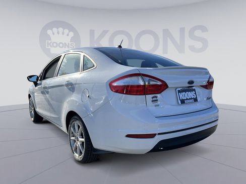 Used 2019 Ford Fiesta SE w/ Equipment Group 201A image 4