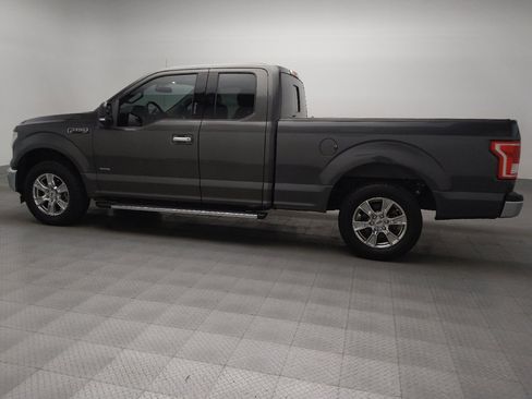 Used 2017 Ford F150 XLT w/ Equipment Group 302A Luxury image 3