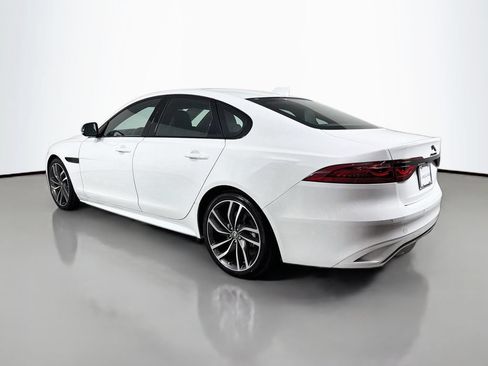Used 2024 Jaguar XF R-Dynamic SE AWD/4WD image 7