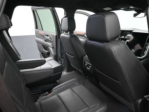 Used 2025 GMC Yukon Denali AWD/4WD image 22