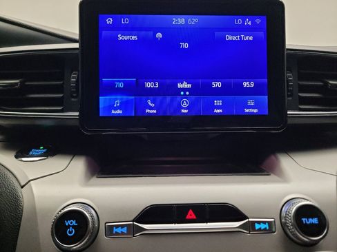 Used 2020 Ford Explorer XLT w/ Equipment Group 202A RWD image 25