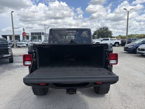 Used 2020 Jeep Gladiator Rubicon AWD/4WD image 10