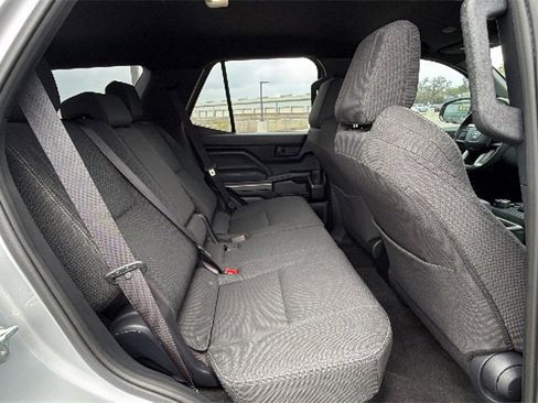 Used 2025 Toyota 4Runner SR5 image 38