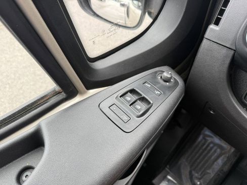 Used 2025 RAM ProMaster 3500 w/ Quick Order Package 22G SLT image 23